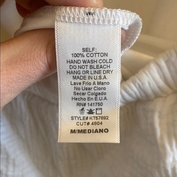 White Ruffled Off-Shoulder Blouse - Picture 3 of 3